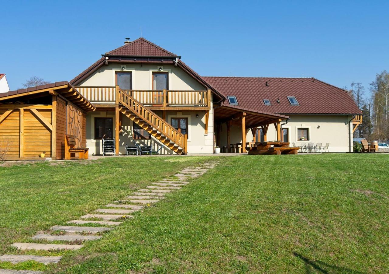 Penzion Rozmberk Trebon Exterior photo